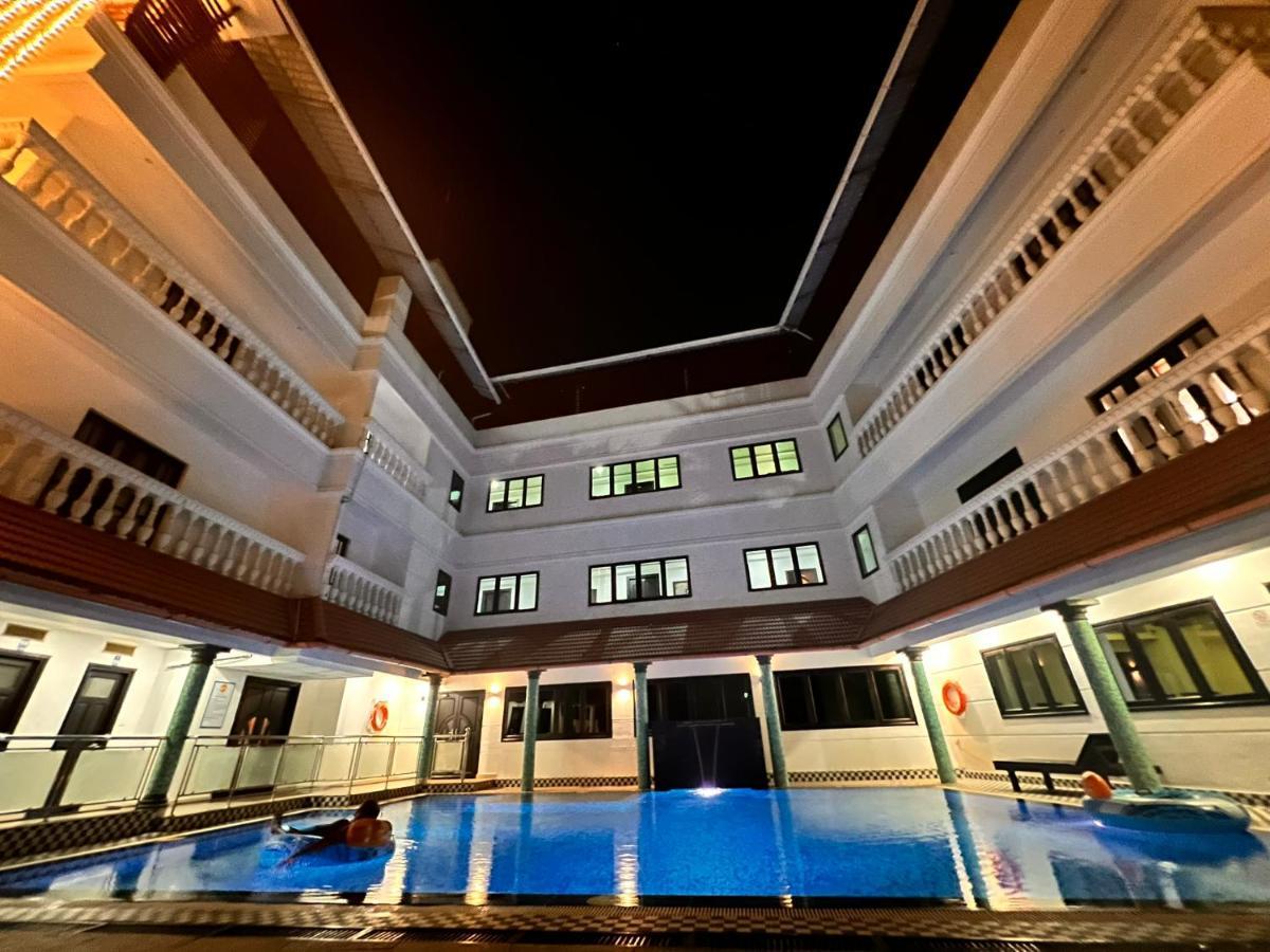 Sajjoys Hotel Varkala Exterior foto